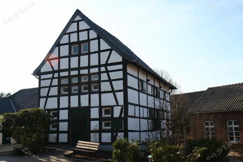 Haupthaus