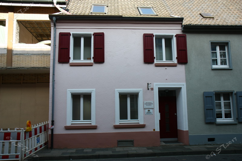 Straßenansicht